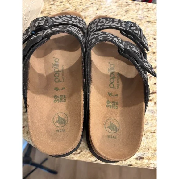 Birkenstock x Papillio Arizona Grooved sandals in a reflective leopard black 8.5 - Picture 4 of 6